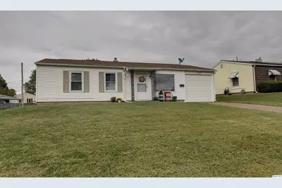 3329 Chestnut Street, Quincy, IL 62301 - Photo 5