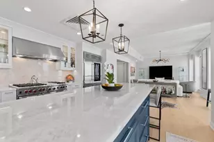 11 E Walton St, Chicago, IL 60611 - Photo 17