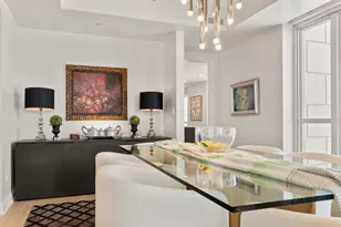 11 E Walton St, Chicago, IL 60611 - Photo 13