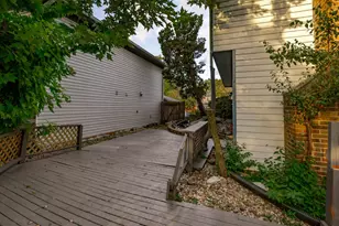 214 Far Hills Dr, Bolingbrook, IL 60440 - Photo 25