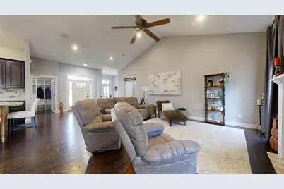 2112 Slade Lane, Mahomet, IL 61853 - Photo 9