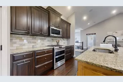 2112 Slade Lane, Mahomet, IL 61853 - Photo 17