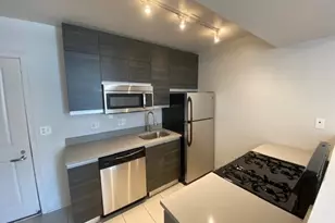 30 E Roosevelt Rd, Chicago, IL 60605 - Photo 3