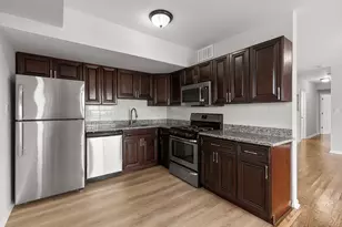 2451 W Howard St, Chicago, IL 60645 - Photo 3