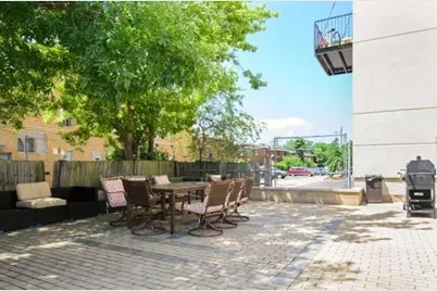 2451 W Howard Street #307, Chicago, IL 60645 - Photo 11