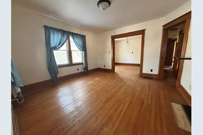 219 S Jackson Street, Clifton, IL 61727 - Photo 17