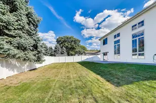 23W160 Woodcroft Dr, Glen Ellyn, IL 60137 - Photo 43