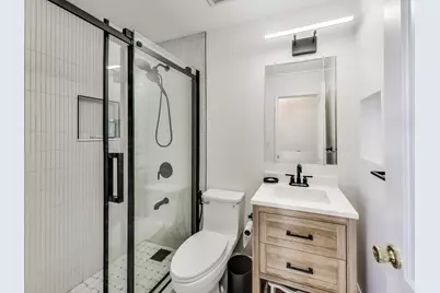 23W160 Woodcroft Drive, Glen Ellyn, IL 60137 - Photo 21