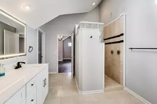 23W160 Woodcroft Dr, Glen Ellyn, IL 60137 - Photo 31