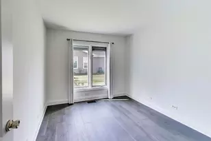 23W160 Woodcroft Dr, Glen Ellyn, IL 60137 - Photo 19