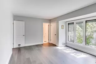 23W160 Woodcroft Dr, Glen Ellyn, IL 60137 - Photo 17