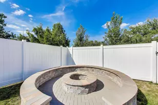 23W160 Woodcroft Dr, Glen Ellyn, IL 60137 - Photo 45