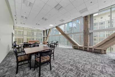 8 E Randolph Street #2208, Chicago, IL 60601 - Photo 19