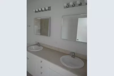 8 E Randolph Street #2208, Chicago, IL 60601 - Photo 11