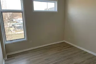 915 S Oak Park Ave, Oak Park, IL 60304 - Photo 7