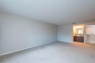 650 Whitney Ct, Gurnee, IL 60031 - Photo 13