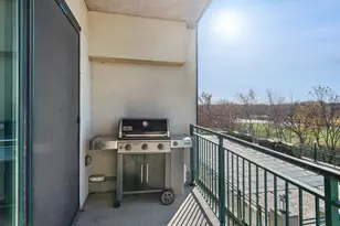 6420 Double Eagle Dr, Woodridge, IL 60517 - Photo 17