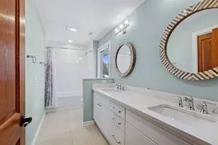 [Address not provided], Glen Ellyn, IL 60137 - Photo 35