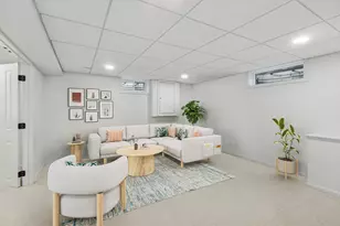 [Address not provided], Glen Ellyn, IL 60137 - Photo 41