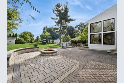 [Address not provided], Glen Ellyn, IL 60137 - Photo 49