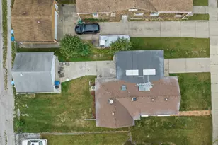 99 Highland St, Calumet City, IL 60409 - Photo 35