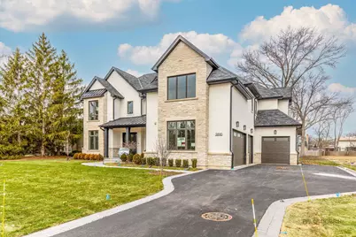 3890 Greenacre Drive, Northbrook, IL 60062 - Photo 3