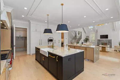 3890 Greenacre Drive, Northbrook, IL 60062 - Photo 15