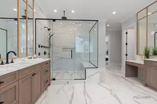 3890 Greenacre Dr, Northbrook, IL 60062 - Photo 23