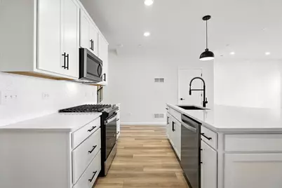 1058 Houston Street #74003, Batavia, IL 60510 - Photo 5