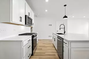 1058 Houston St, Batavia, IL 60510 - Photo 5