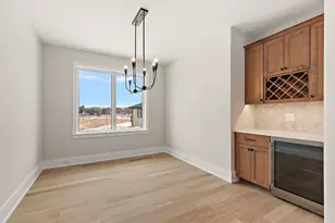 11172 Lizmore Ln, Orland Park, IL 60467 - Photo 7