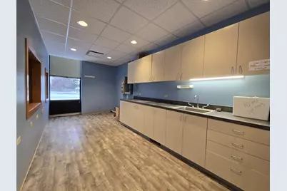 2201 Glenwood Avenue #101, Joliet, IL 60435 - Photo 7