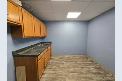 2201 Glenwood Avenue #101, Joliet, IL 60435 - Photo 11