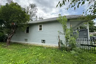 10117 S Perry Ave, Chicago, IL 60628 - Photo 3