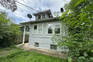 10117 S Perry Ave, Chicago, IL 60628 - Photo 5