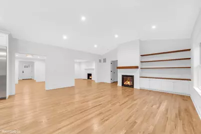 707 Brierhill Road, Deerfield, IL 60015 - Photo 11