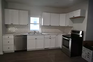 671 E Bluff St, Marseilles, IL 61341 - Photo 7