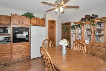 301 Meadows Road S, Bourbonnais, IL 60914 - Photo 11