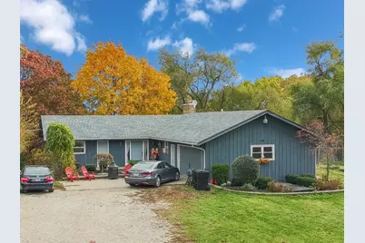 7822 N Pillow Hill Road N, Spring Grove, IL 60081 - Photo 1