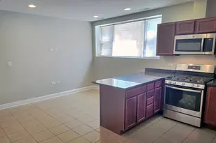 1937 W Granville Ave, Chicago, IL 60660 - Photo 3