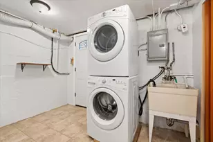 3923 Madison Ave, Brookfield, IL 60513 - Photo 25