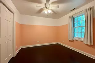 9210 S Trumbull Ave, Evergreen Park, IL 60805 - Photo 21