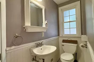 9210 S Trumbull Ave, Evergreen Park, IL 60805 - Photo 7