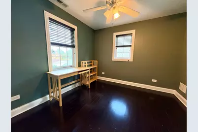 9210 S Trumbull Avenue, Evergreen Park, IL 60805 - Photo 17