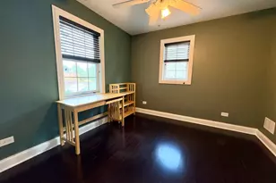 9210 S Trumbull Ave, Evergreen Park, IL 60805 - Photo 17