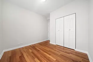 3551 W Belle Plaine Ave, Chicago, IL 60618 - Photo 13