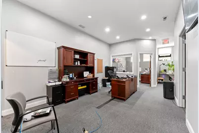 4122 W Grand Avenue, Chicago, IL 60651 - Photo 9