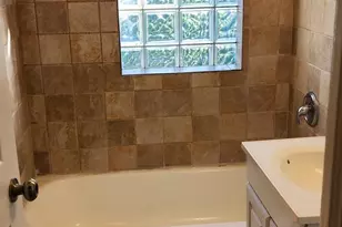 1117 E 82nd Pl, Chicago, IL 60619 - Photo 9