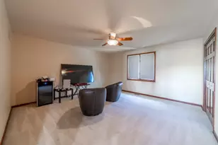 8607 Glenshire St, Tinley Park, IL 60487 - Photo 29