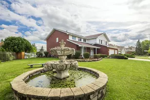 8607 Glenshire St, Tinley Park, IL 60487 - Photo 3